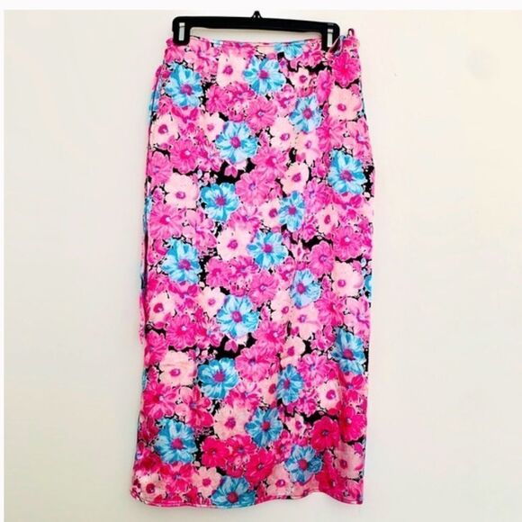 ✨HP✨WAYF Floral Wrap Satin Midi Skirt ✨ - Picture 3 of 5